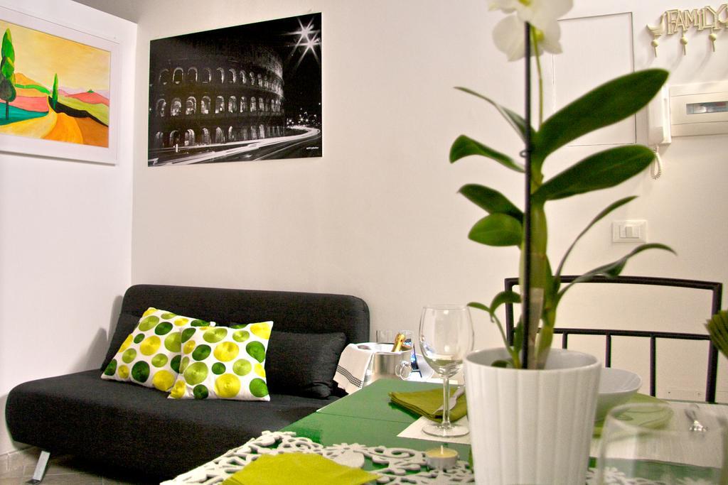 Nostromondo Apartments In Rome City Centre Номер фото