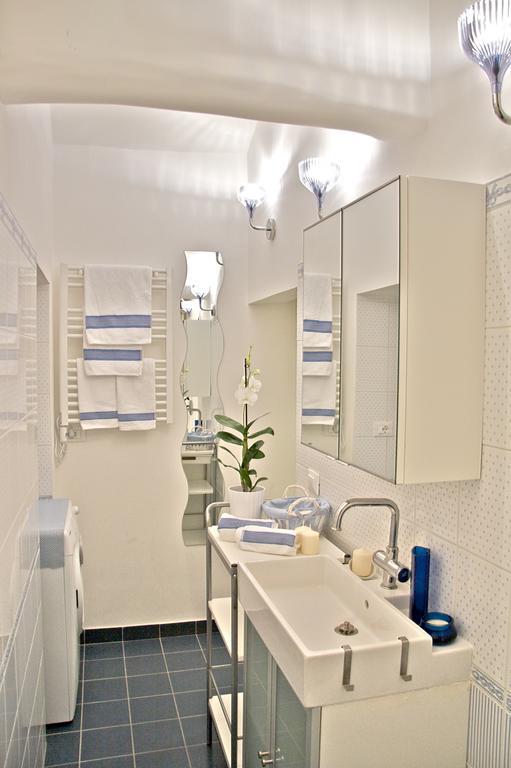Nostromondo Apartments In Rome City Centre Номер фото